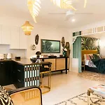 Nomad - Luxe Apartment