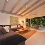 Pavilions In The Palms Heated Pool Short Path To Beach Five Bedrooms Sleeps 14
