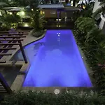 Bay Villas No 15