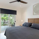 Yaringa 5 Port Douglas