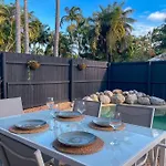 Port Douglas Beach Cottage