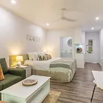 Tropic Retreat