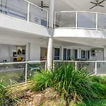 Island Point Villa 1 Port Douglas
