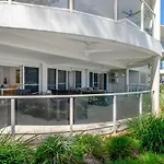 Island Point Villa 1 Port Douglas
