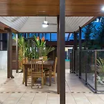 10 Wharf Street - A Tropical Family Home