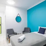 Coral Beach Lodge