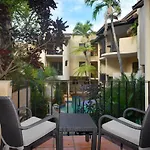 Seascape Apartments At Villa San Michele