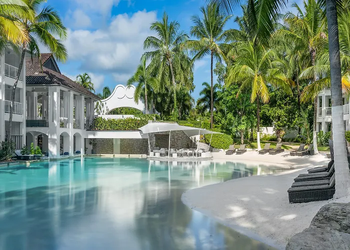 Peppers Beach Club