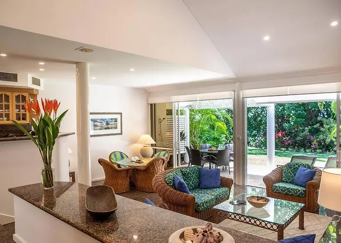 Port Douglas Mirage Villa#431- Absolute Beachfront