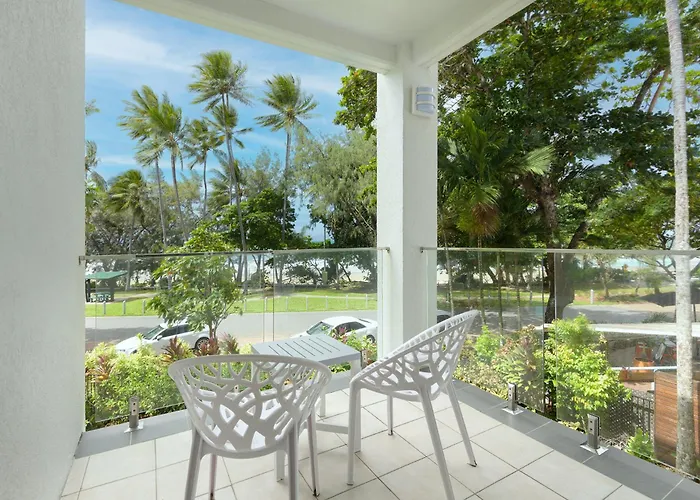 Beaches Holiday Apartments - Official Onsite Reception & Check In