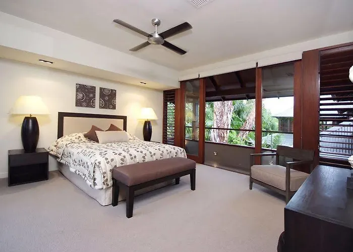 26 Beachfront Mirage