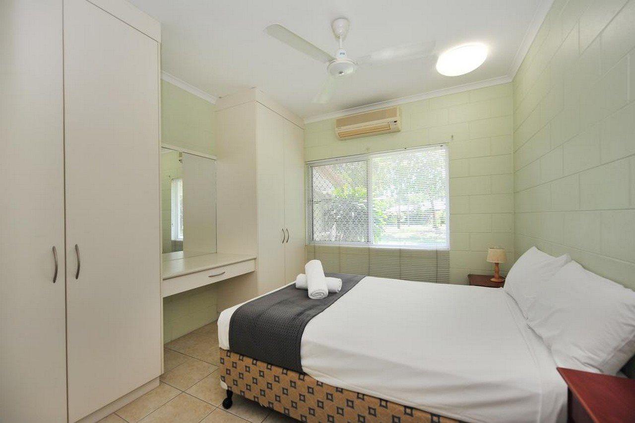 Seascape Holidays - 53 Reef Street * Port Douglas