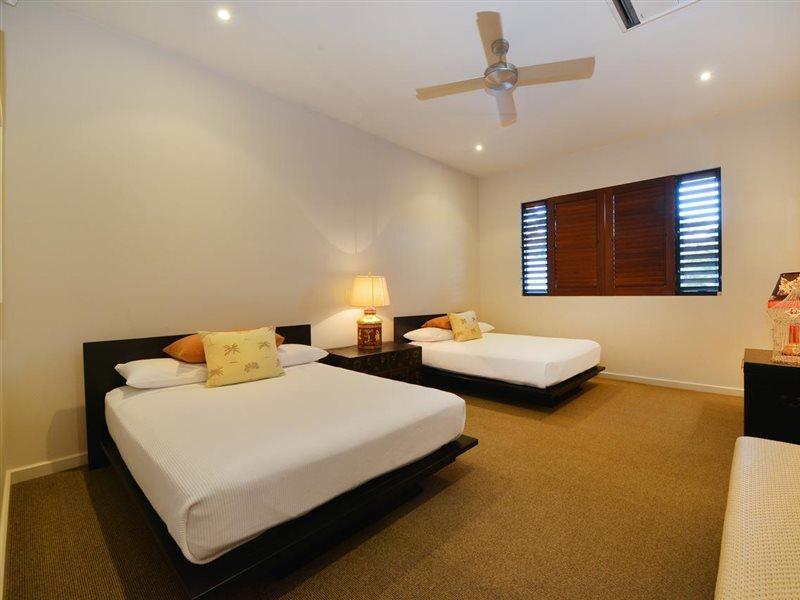 Meryula Luxury House
