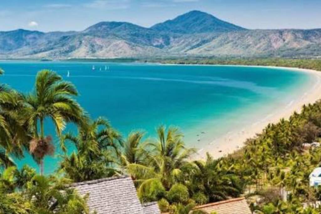 Tropical One Bedroom At The Mediterranean Apartamento Port Douglas