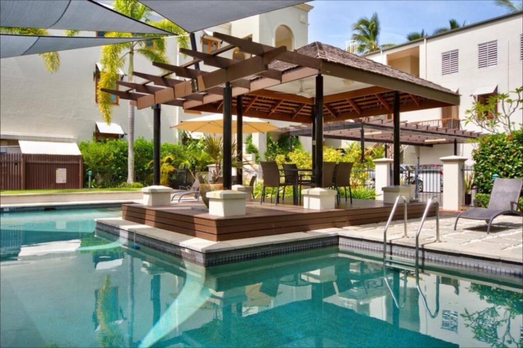 Tropical One Bedroom At The Mediterranean