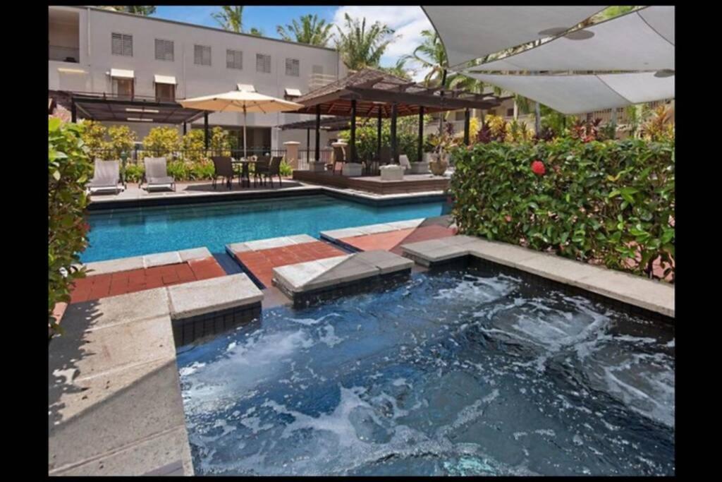 Tropical One Bedroom At The Mediterranean Port Douglas