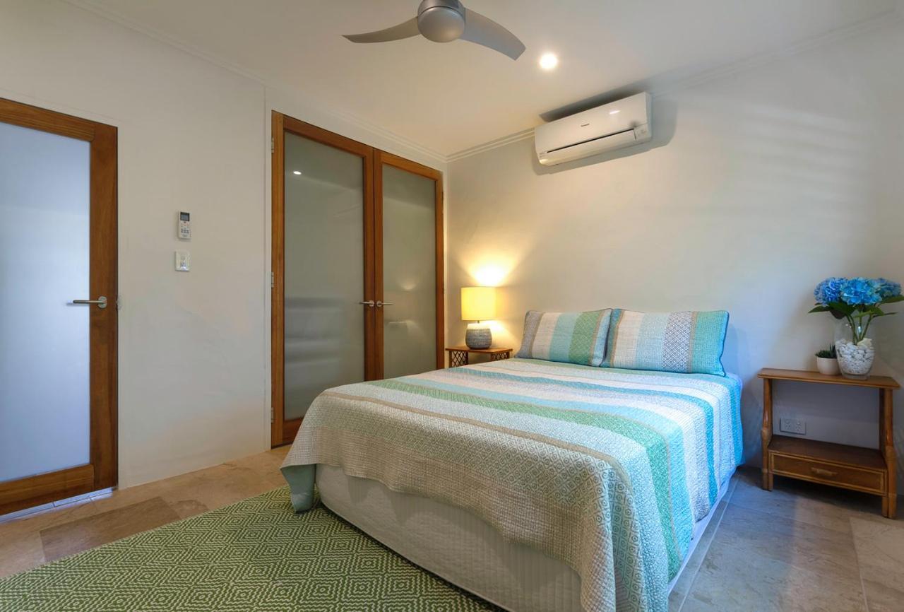 Beachside 5 With Ocean Glimpses *