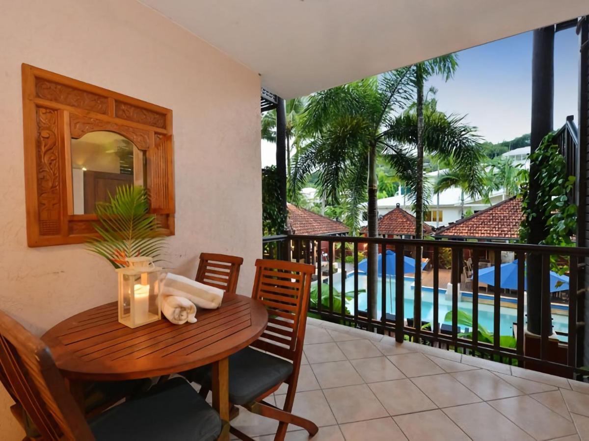 Poolside @ Hibiscus * Port Douglas