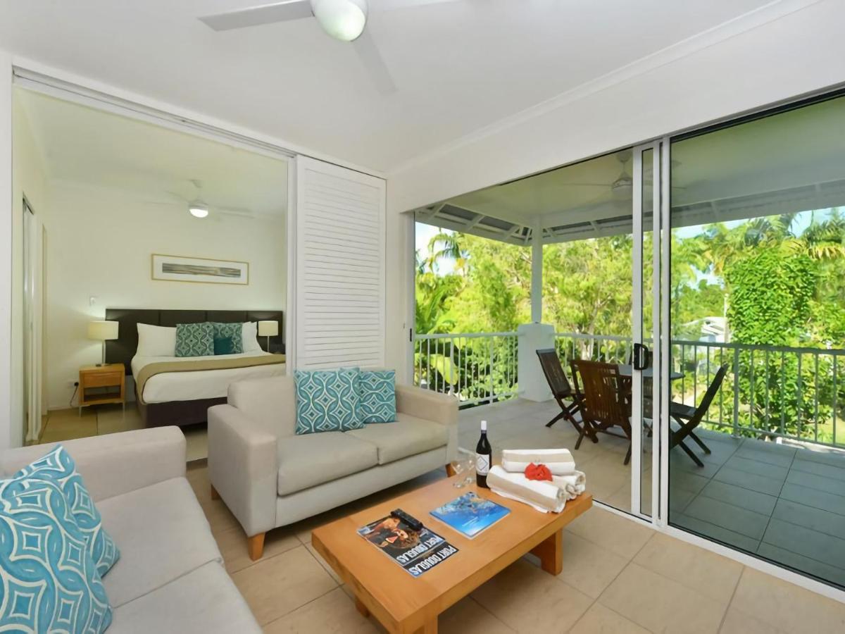 Ocean Sounds 2 Bedroom Apartment