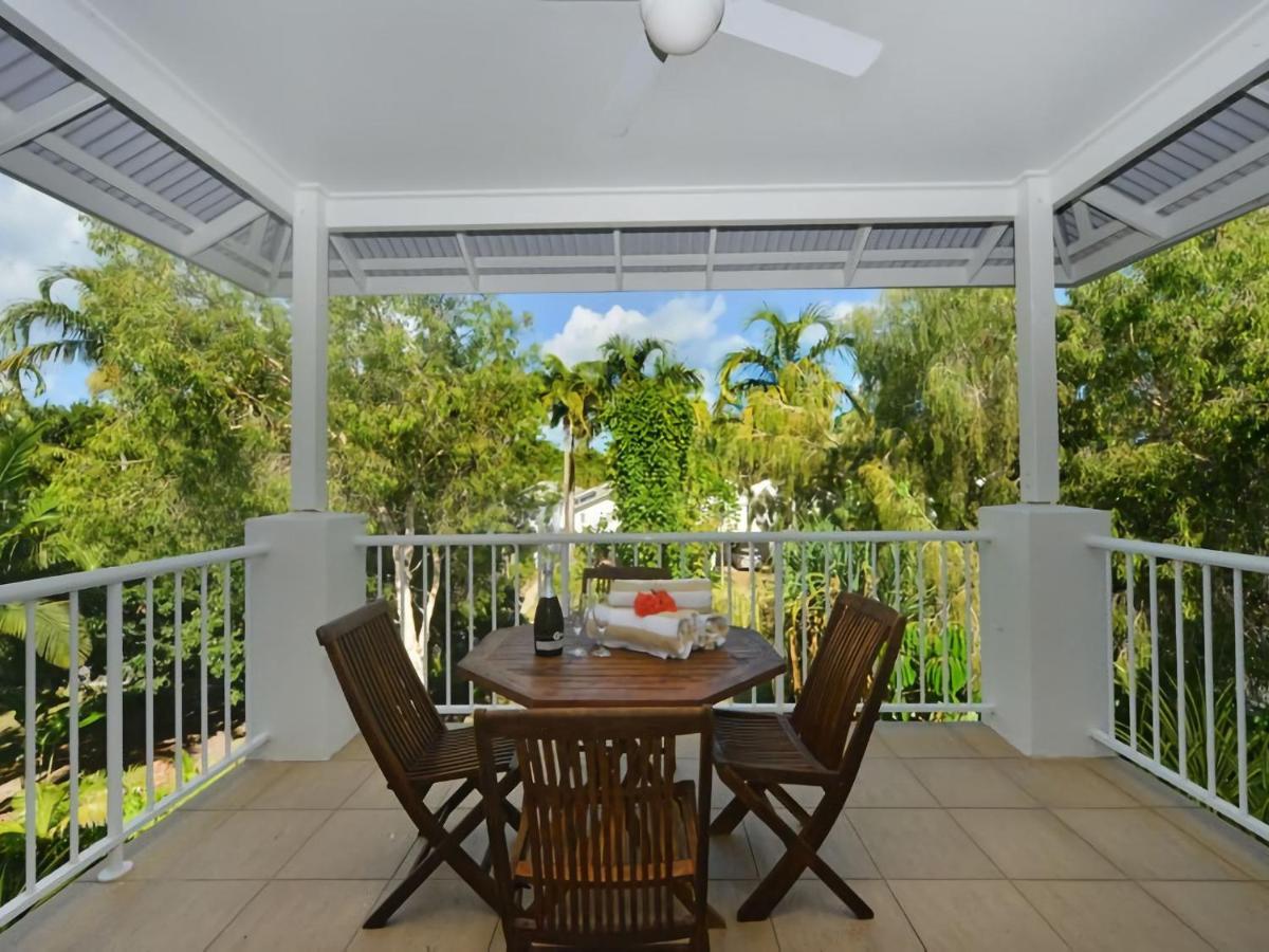 Ocean Sounds 2 Bedroom Apartment *