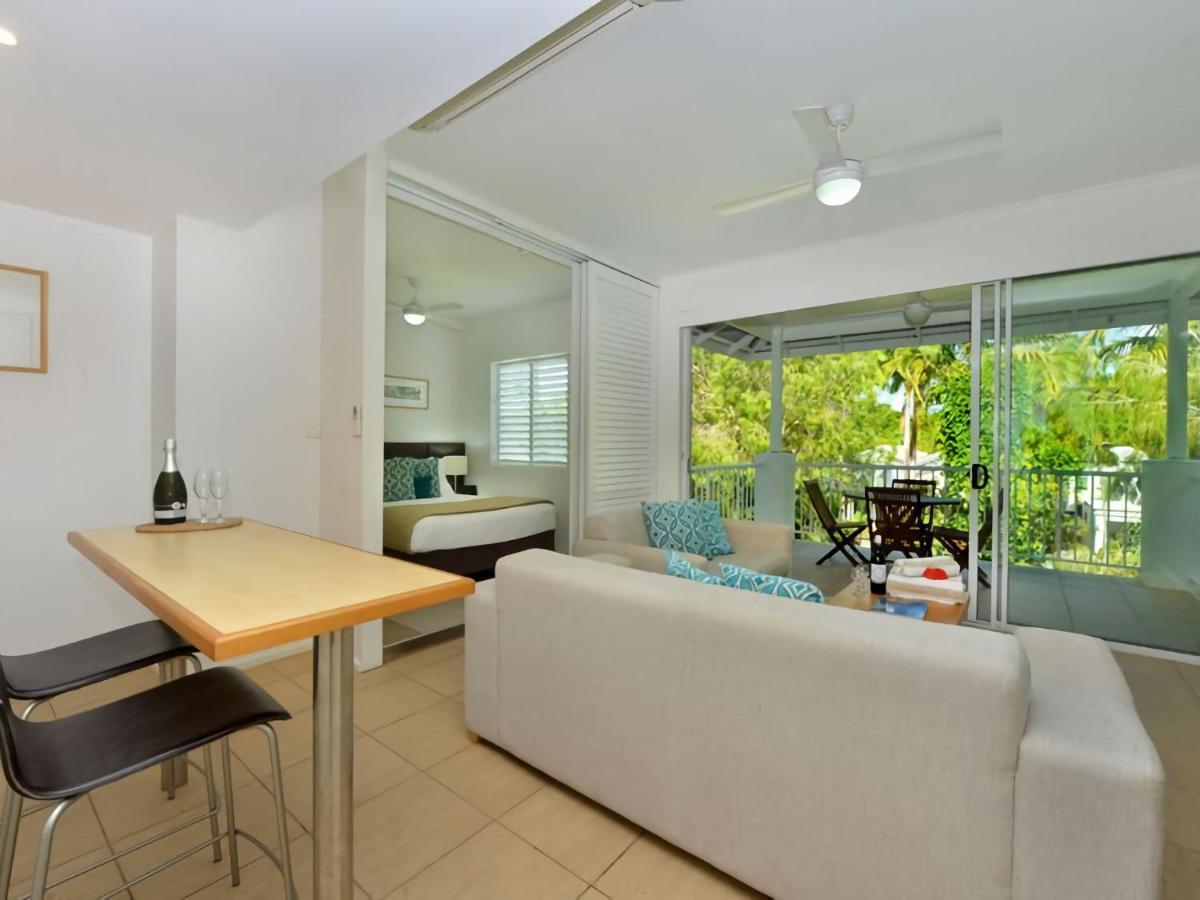 Ocean Sounds 2 Bedroom Port Douglas