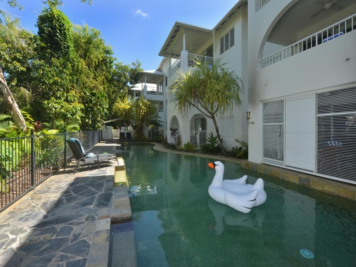 Apartment Ocean Sounds 2 Bedroom Port Douglas