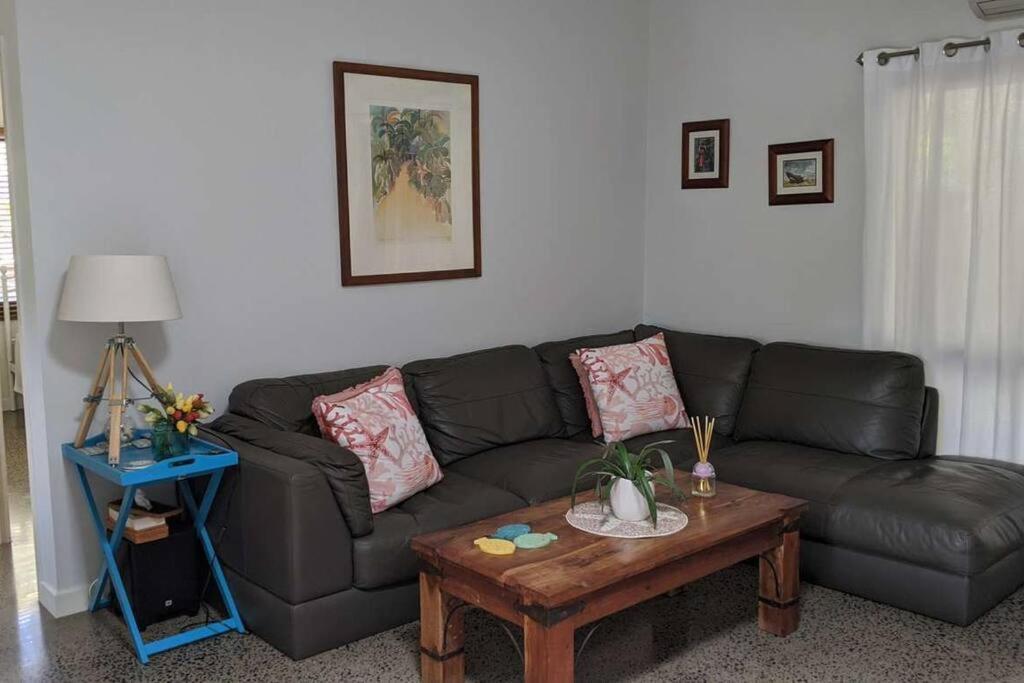 Tropical Getaway With Private Pool 100m From Beach * Port Douglas