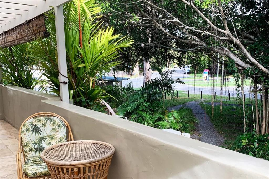 Beachside 5 With Ocean Glimpses Apartment Port Douglas