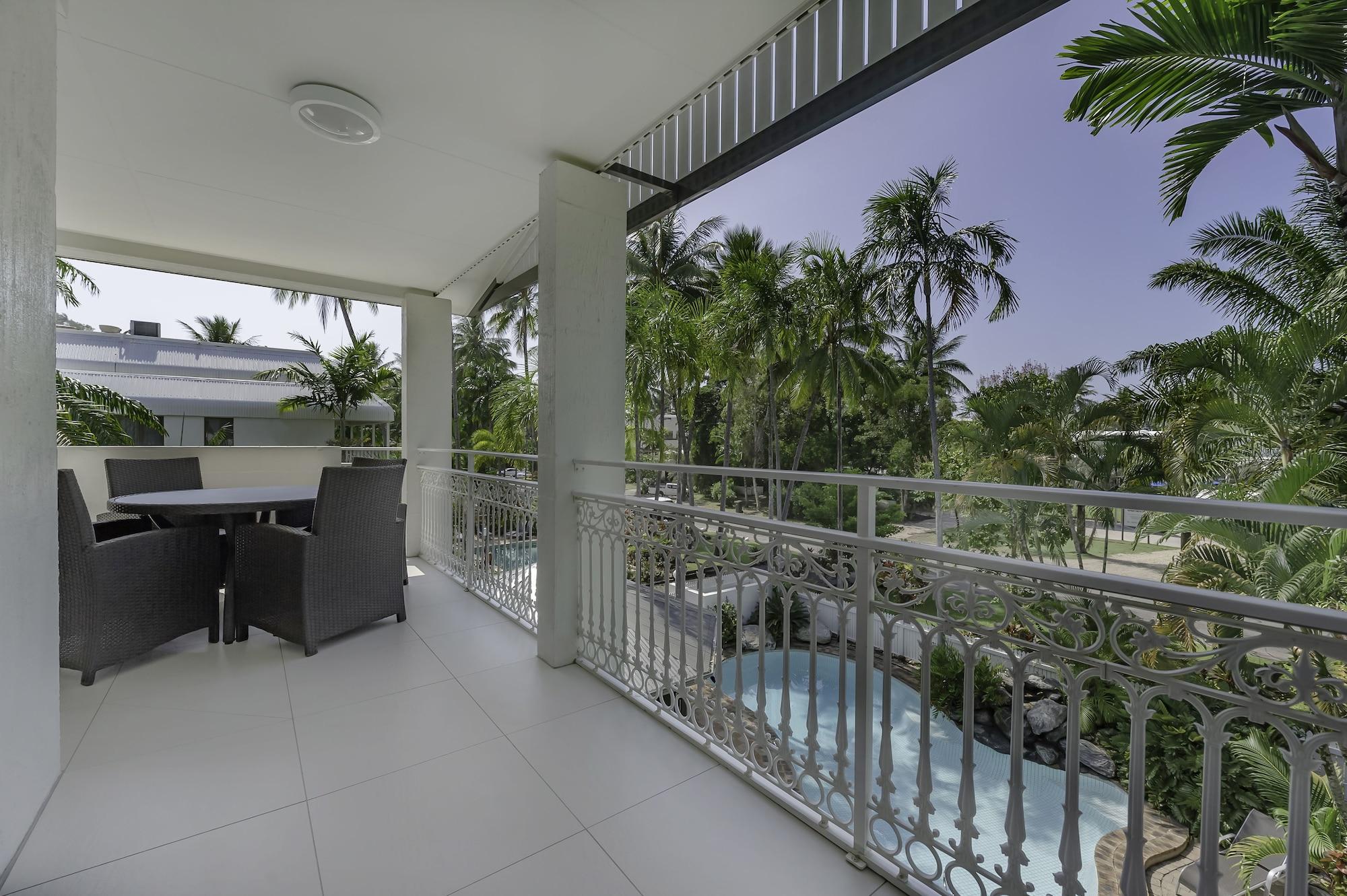 Garrick House Aparthotel