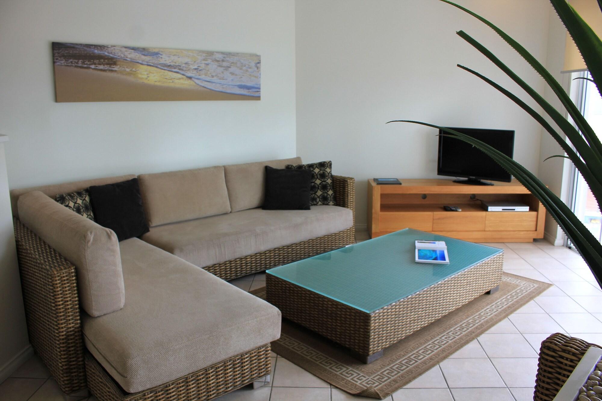 Beaches - Official Onsite Reception & Check In 4* Port Douglas