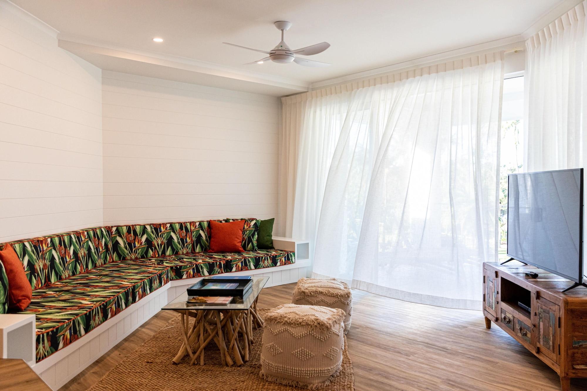 Beaches - Official Onsite Reception & Check In Aparthotel