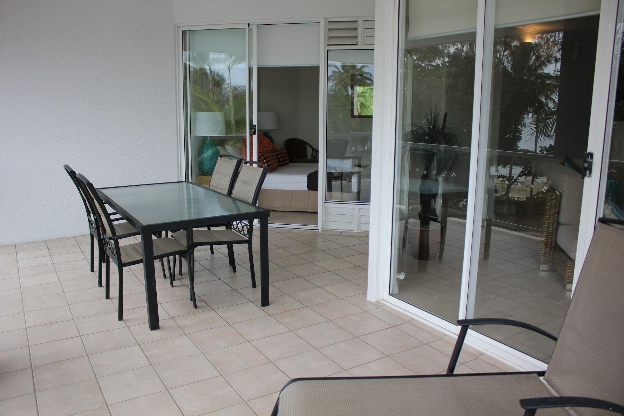 Beaches - Official Onsite Reception & Check In 4* Port Douglas
