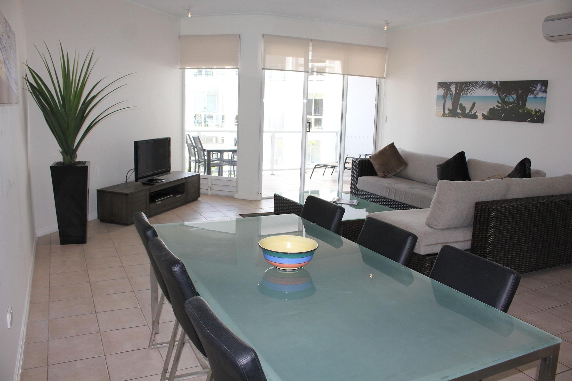 Beaches - Official Onsite Reception & Check In 4*