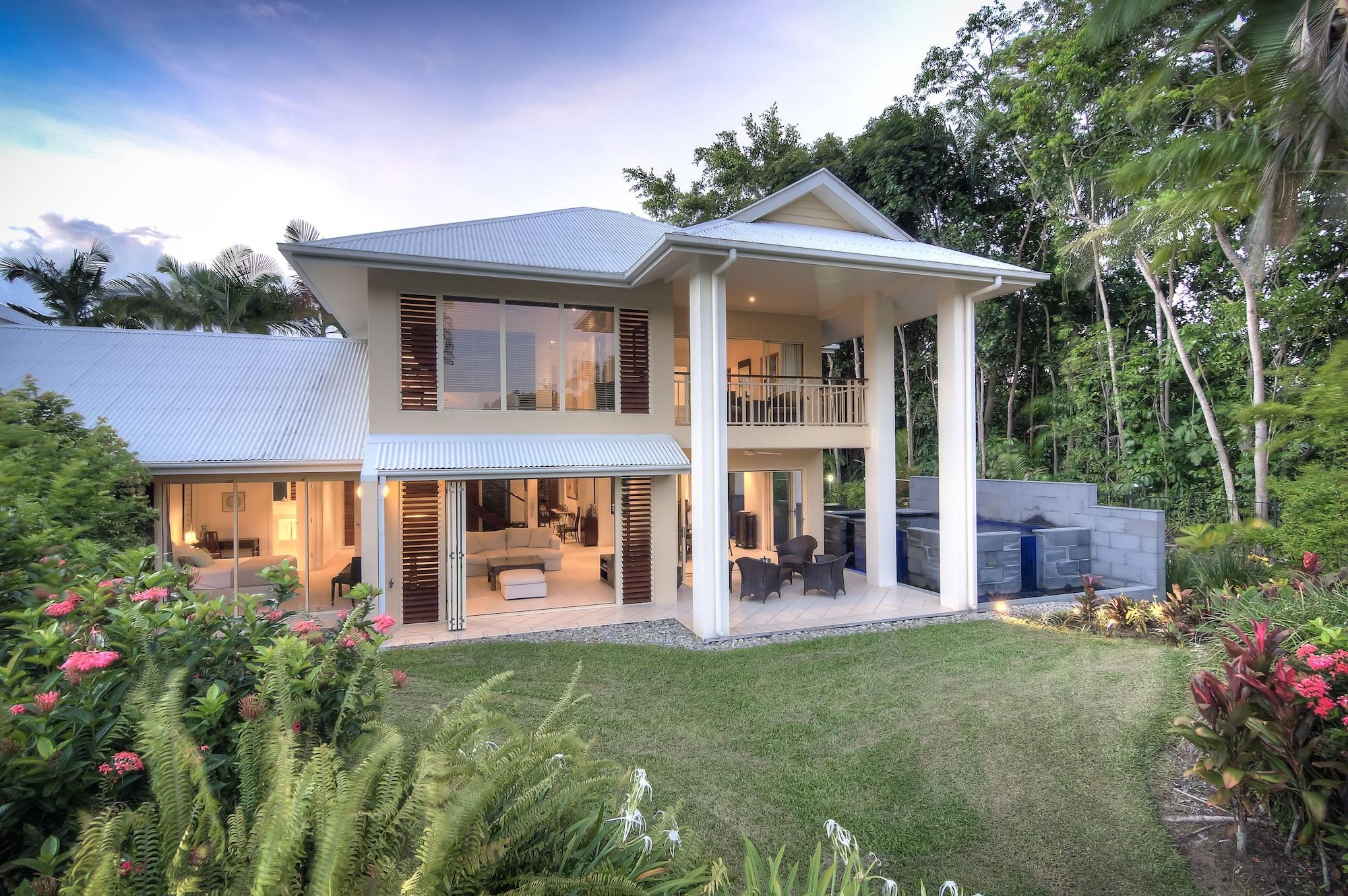 Paradise Links Port Douglas