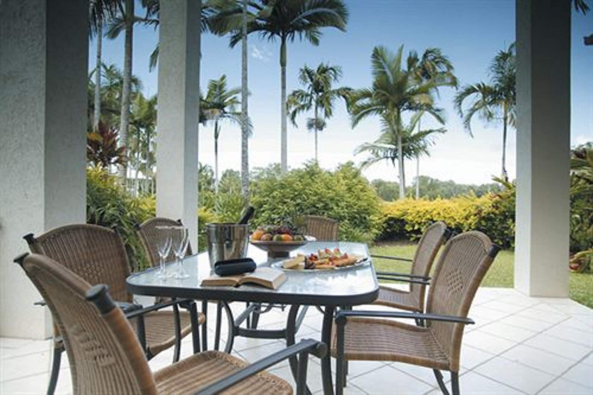 Paradise Links 4*