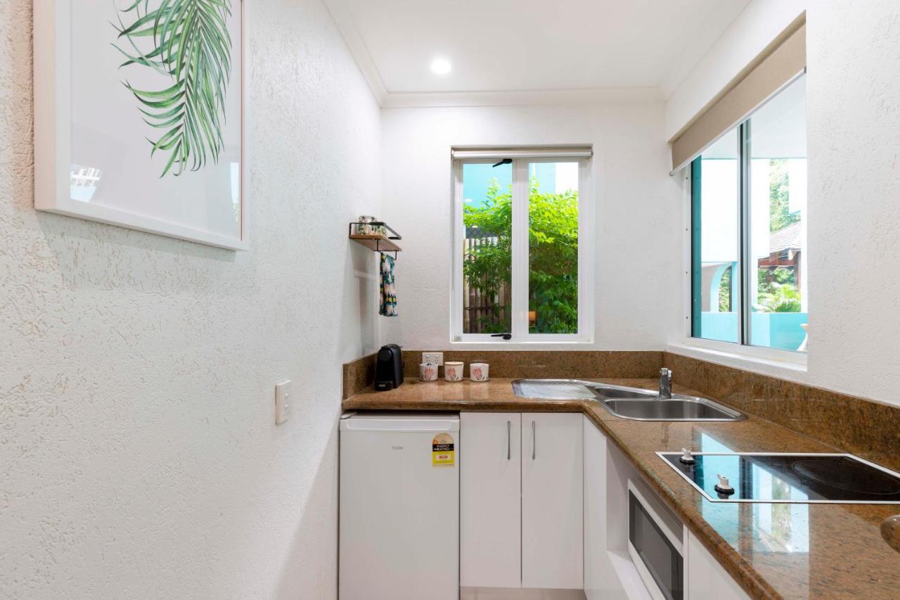 Oasis Breeze On Macrossan Street - No Stairs! Apartment *