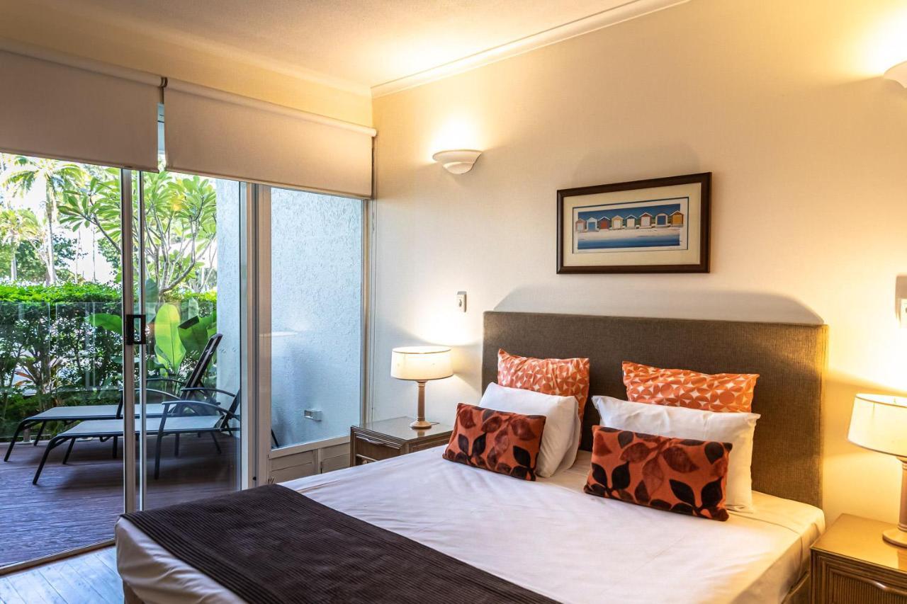 Beaches - Official Onsite Reception & Check In 4* Port Douglas