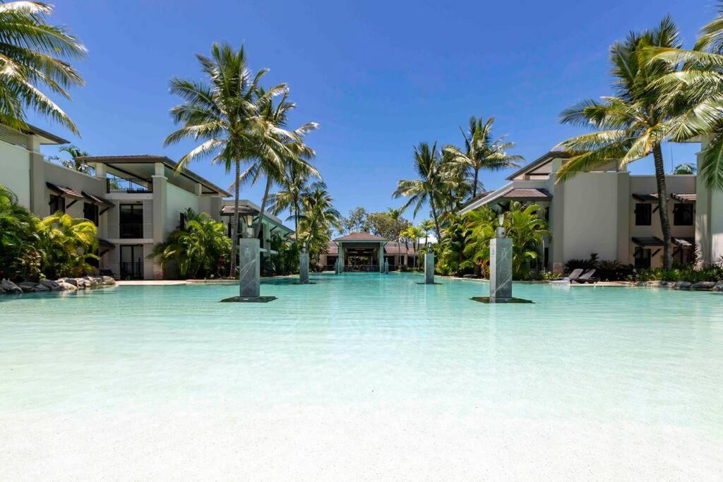 175 Temple 2 Bedroom Swimout Apartment Port Douglas