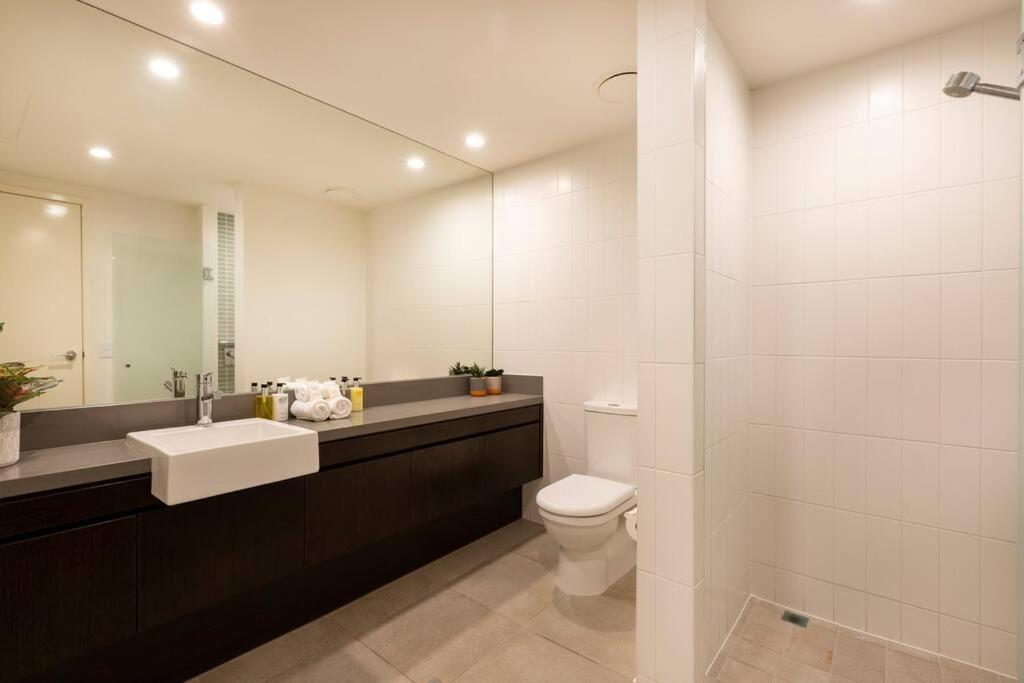 Apartment 175 Temple 2 Bedroom Swimout