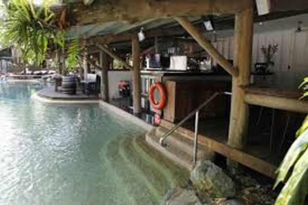 Ramada Apartment