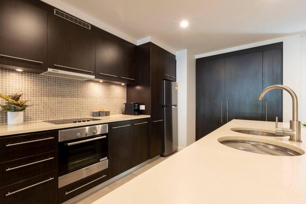 175 Temple 2 Bedroom Swimout Port Douglas