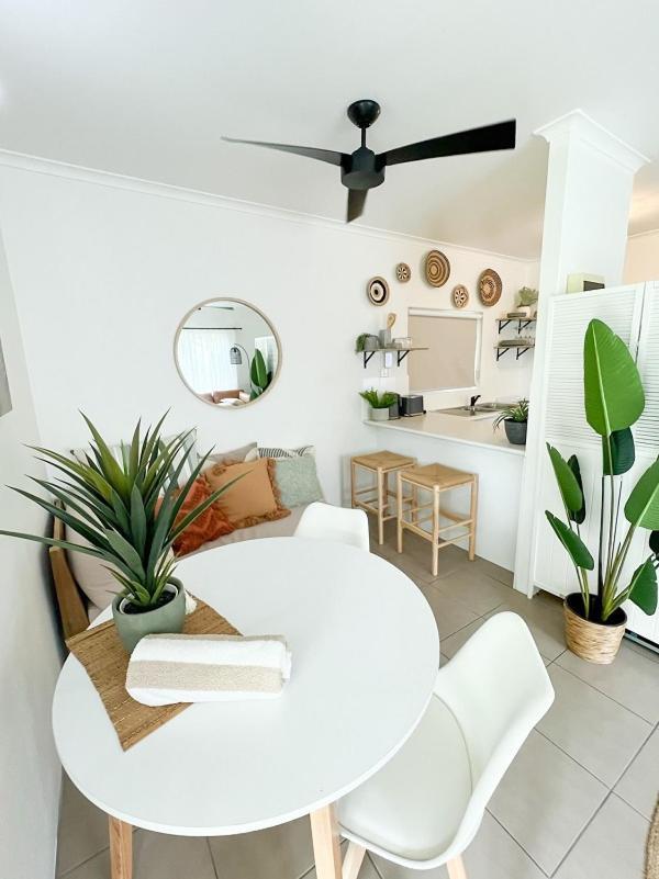 Unit 18 @ Marina Terraces Apartment *