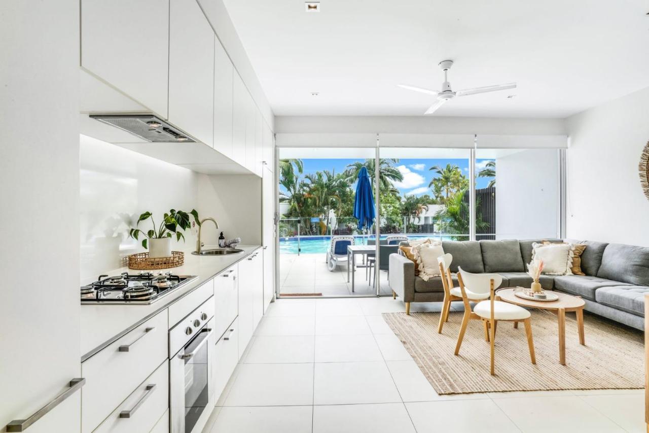 La Dolce - Poolside Glamour * Port Douglas