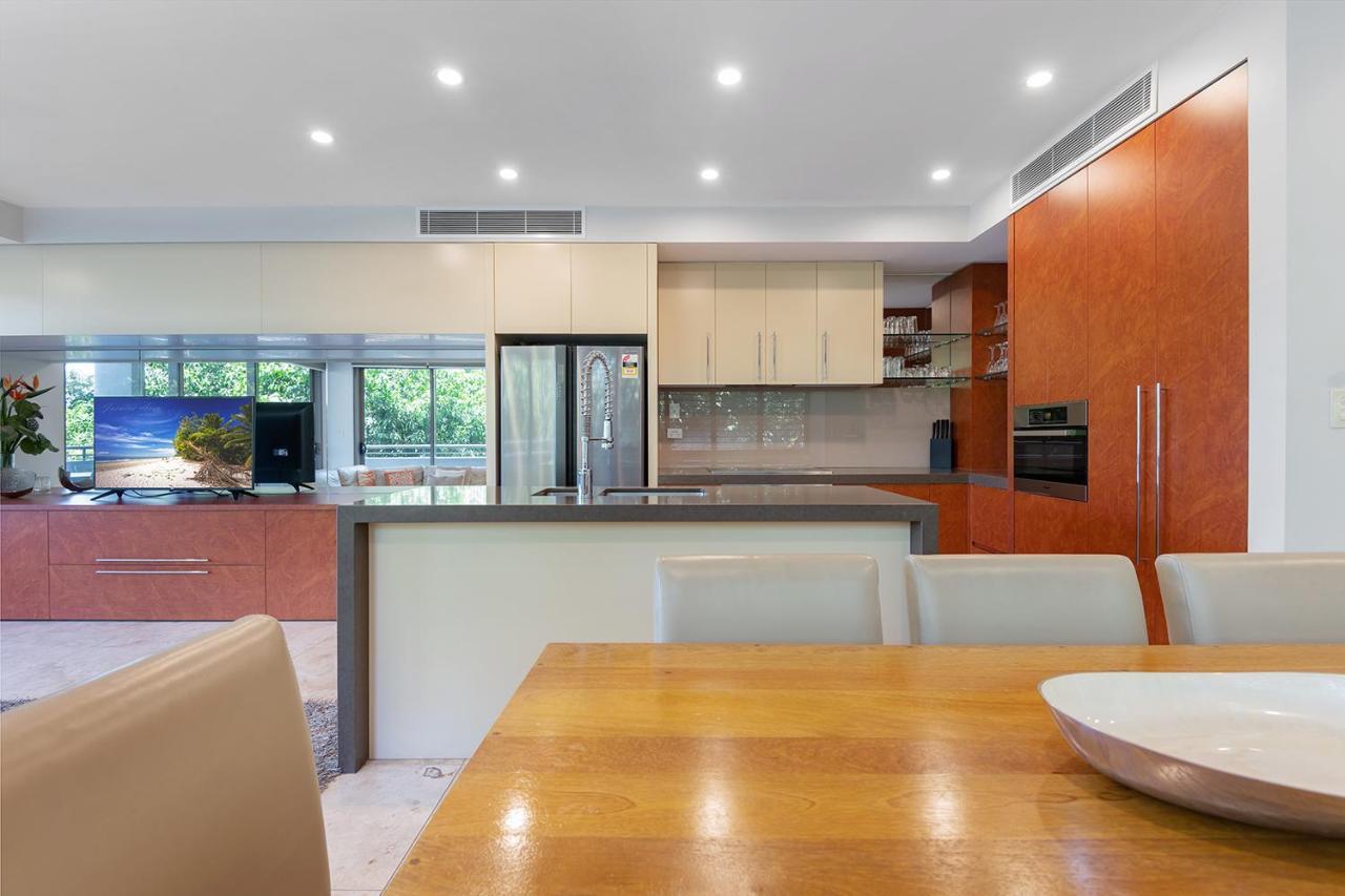 Villa On The Hill - Spacious Tropical Panorama Port Douglas