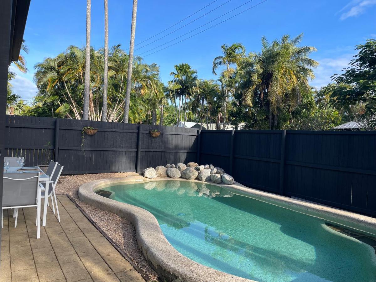 Holiday home Port Douglas Beach Cottage
