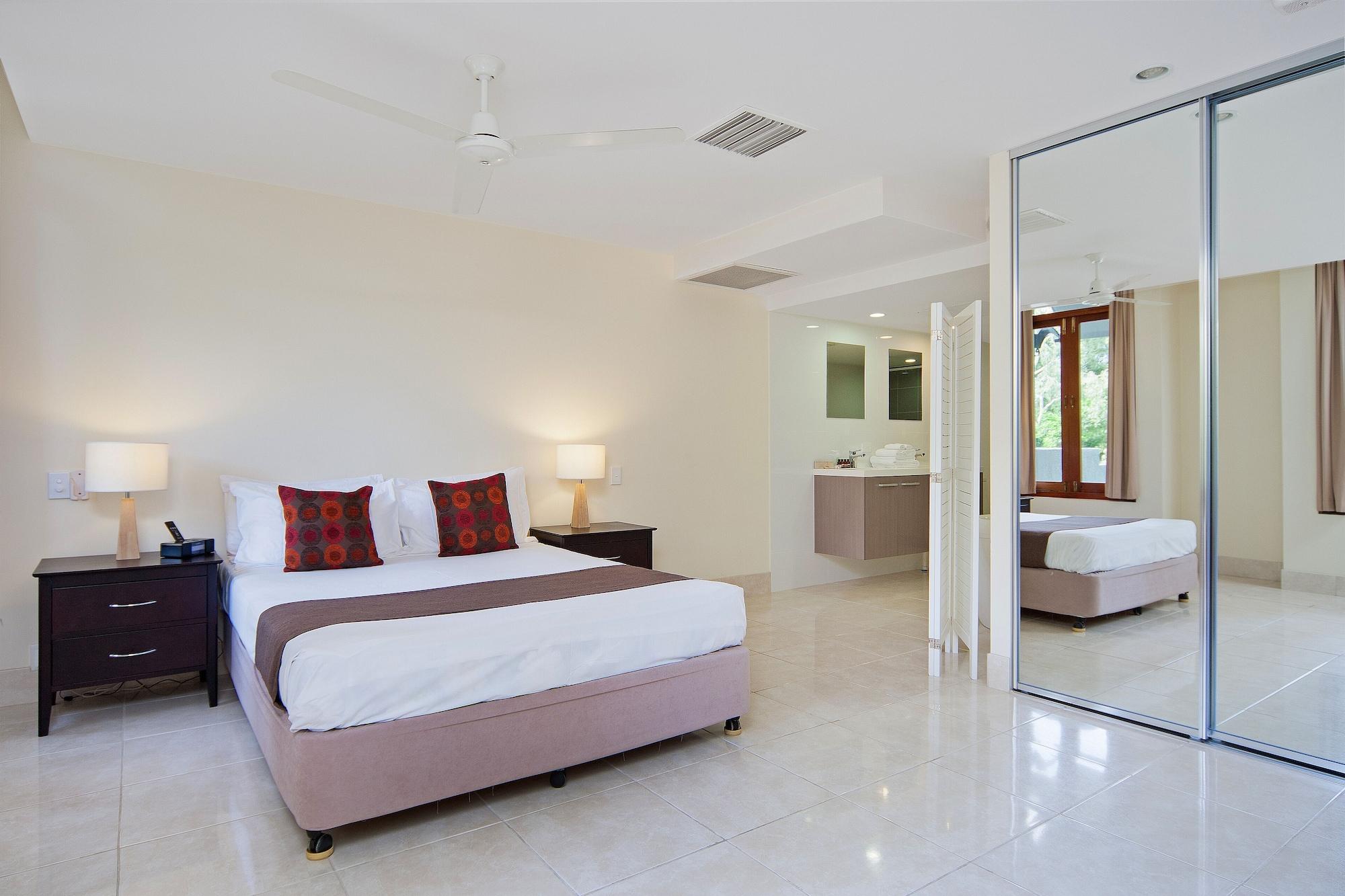 Aparthotel The Mediterranean 4*