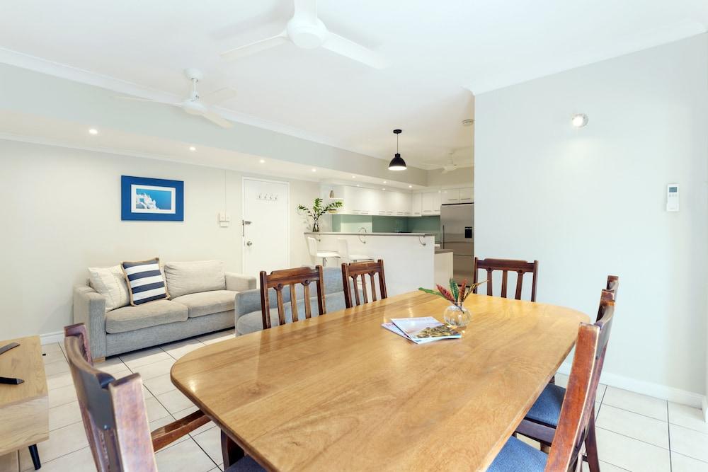Garrick House Aparthotel 3*