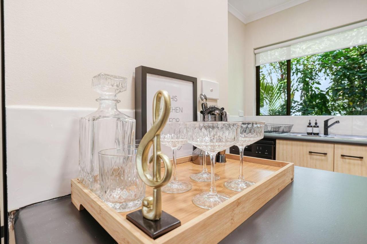 Tropic Reef At Macrossan - Heated Pool Apartment *