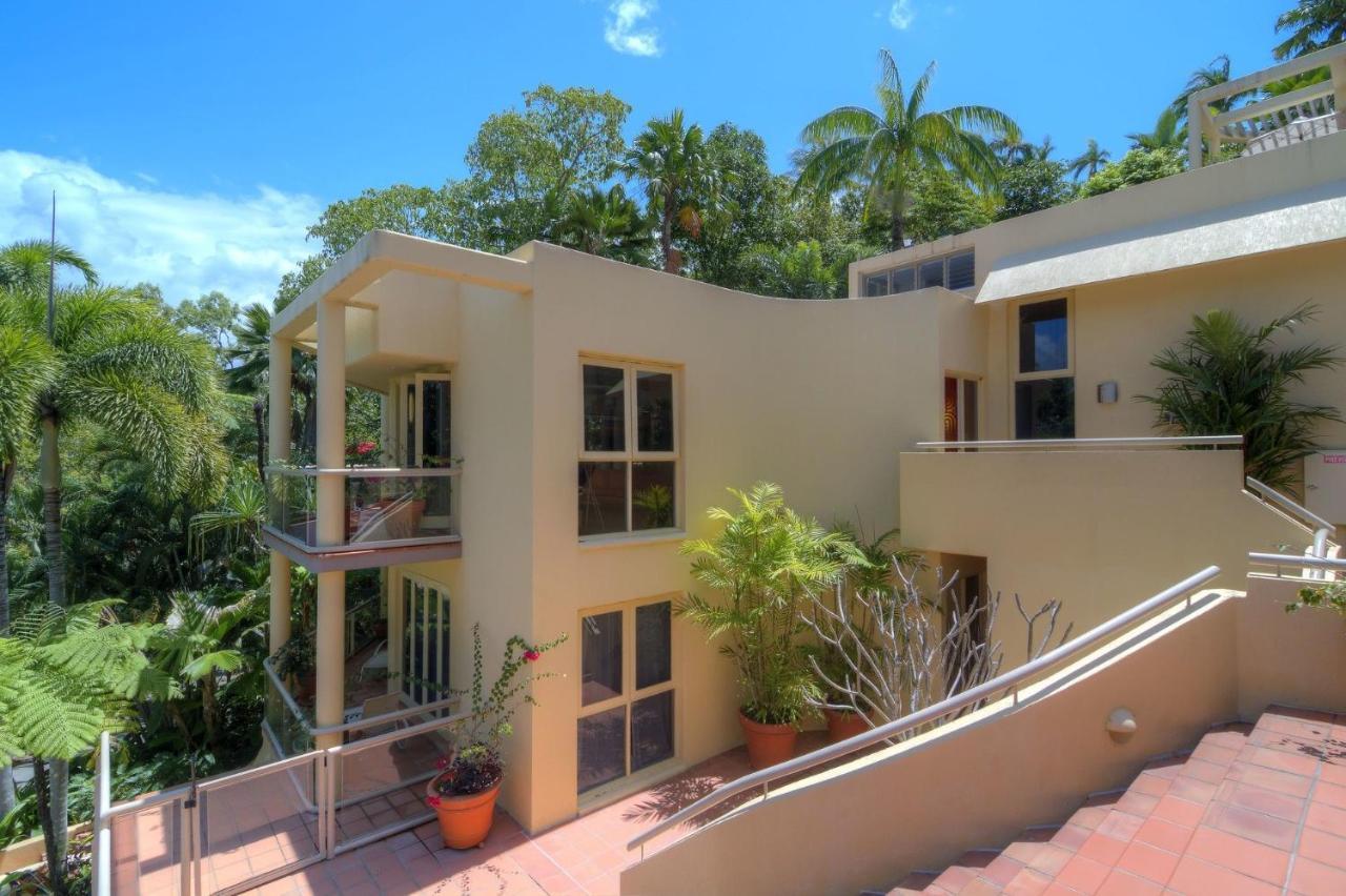 The Hill 2 * Port Douglas