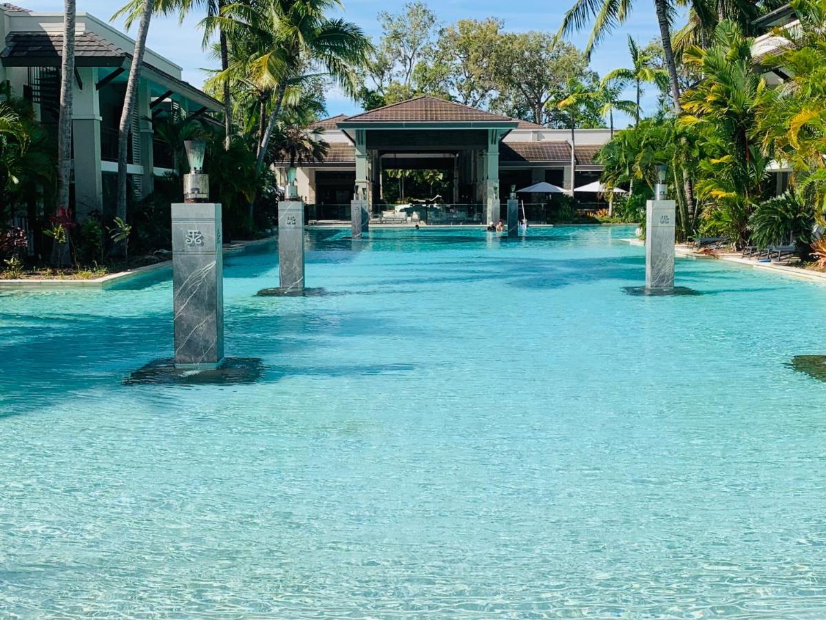 Lagoon Swimout Absolute Pool Front - Slice Of Paradise - Sea Temple Pt Douglas Port Douglas